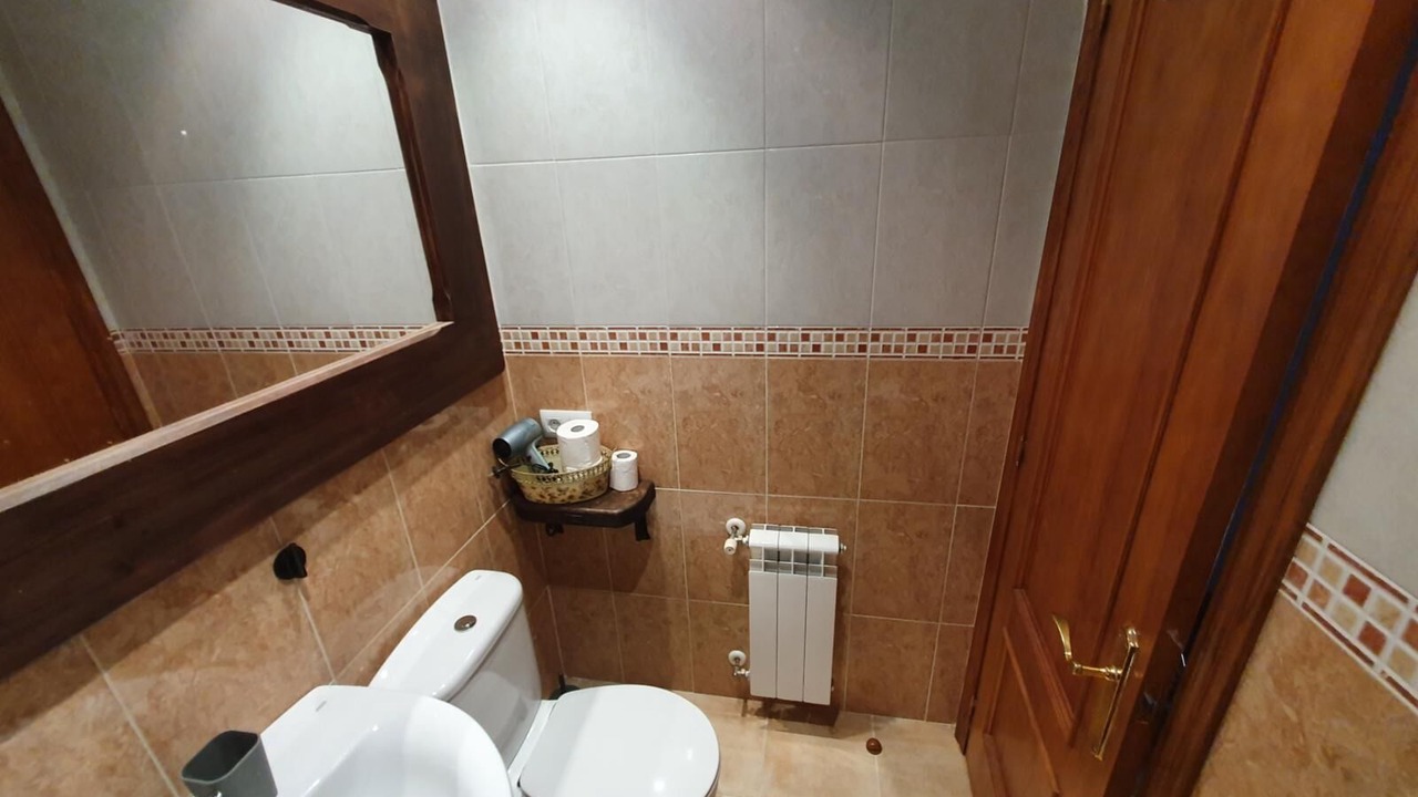 Photo of Bathroom in Turieno