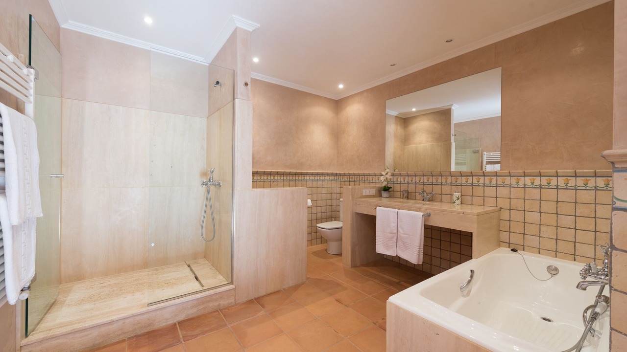 Photo of Bathroom in Fornalutx