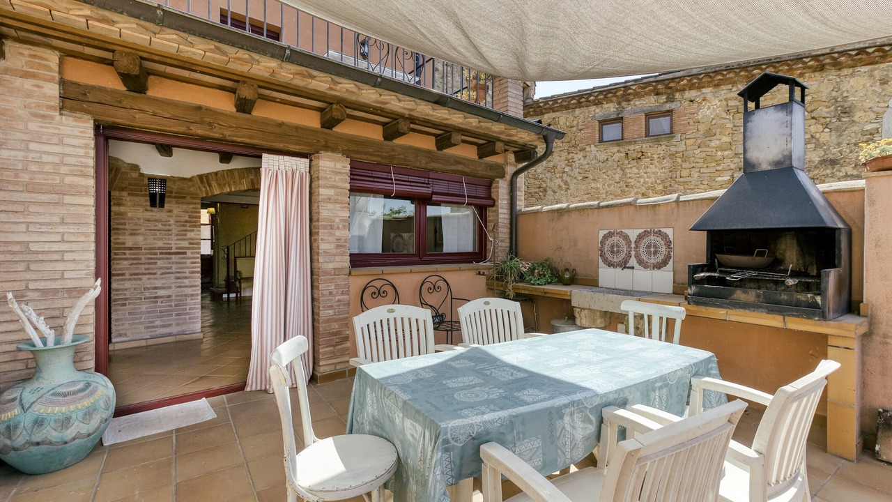 Photo of Outdoor in Orriols
