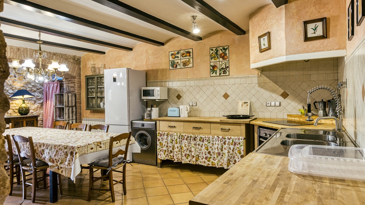 Photo of Kitchen in Orriols