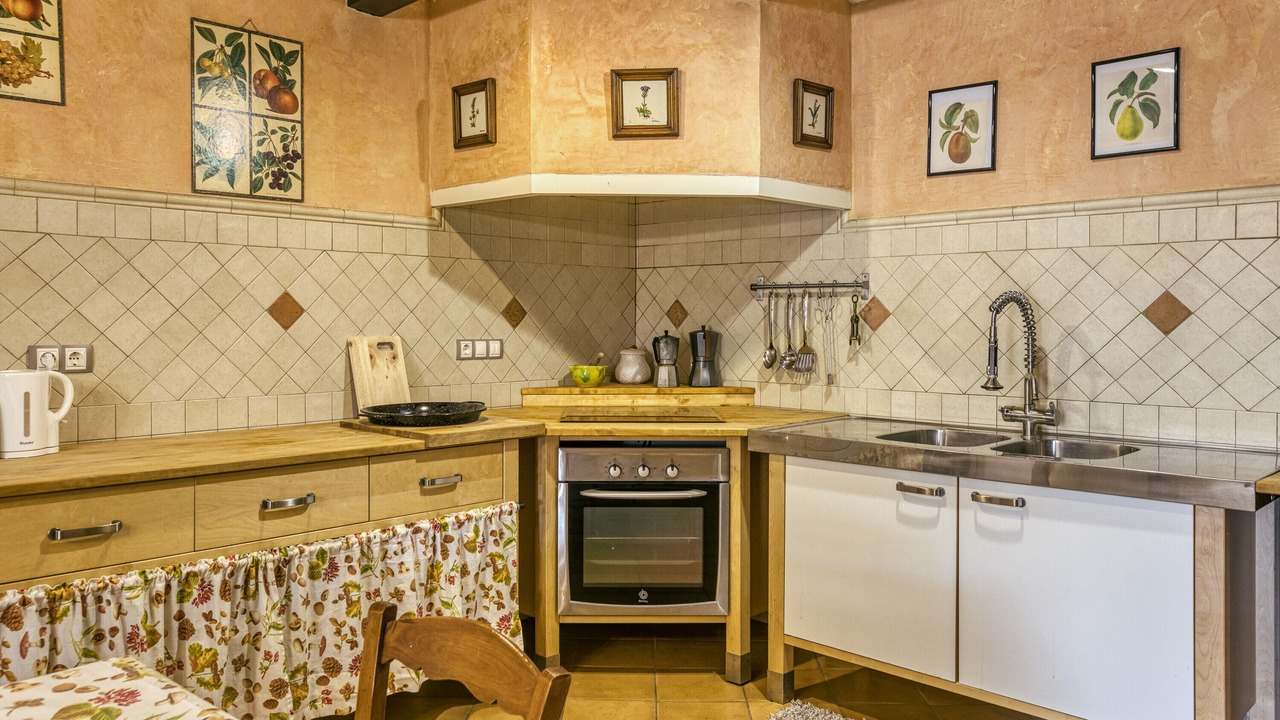 Photo of Kitchen in Orriols