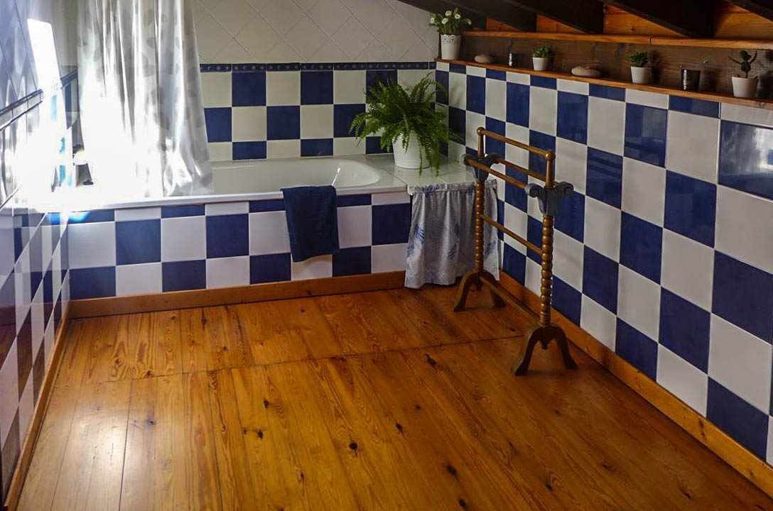Photo of Bathroom in Oceno