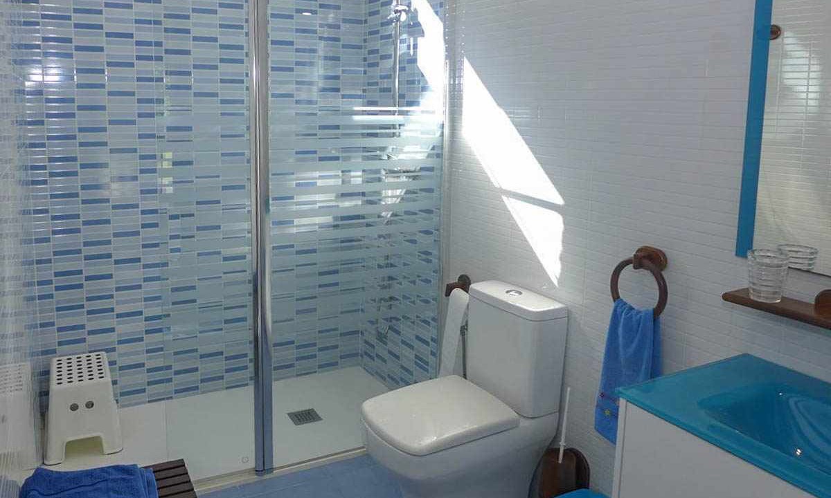 Photo of Bathroom in Oceno