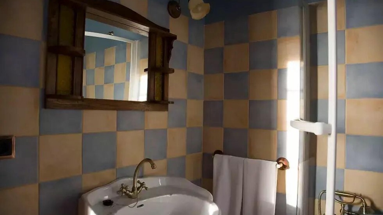 Photo of Bathroom in Solares