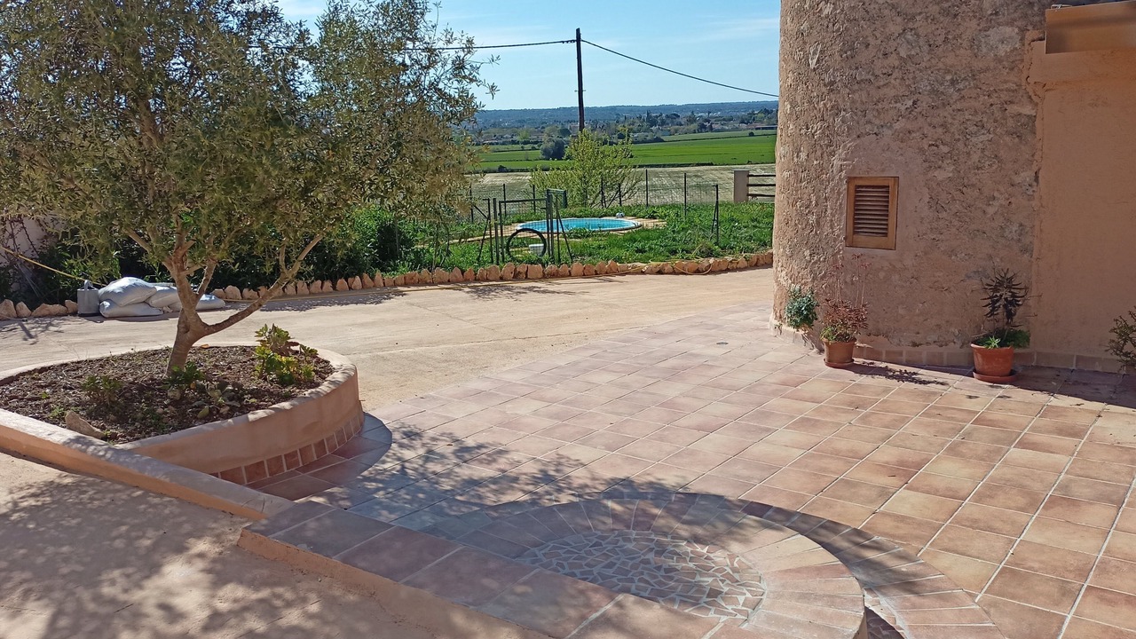 Photo of Outdoor in Llevant
