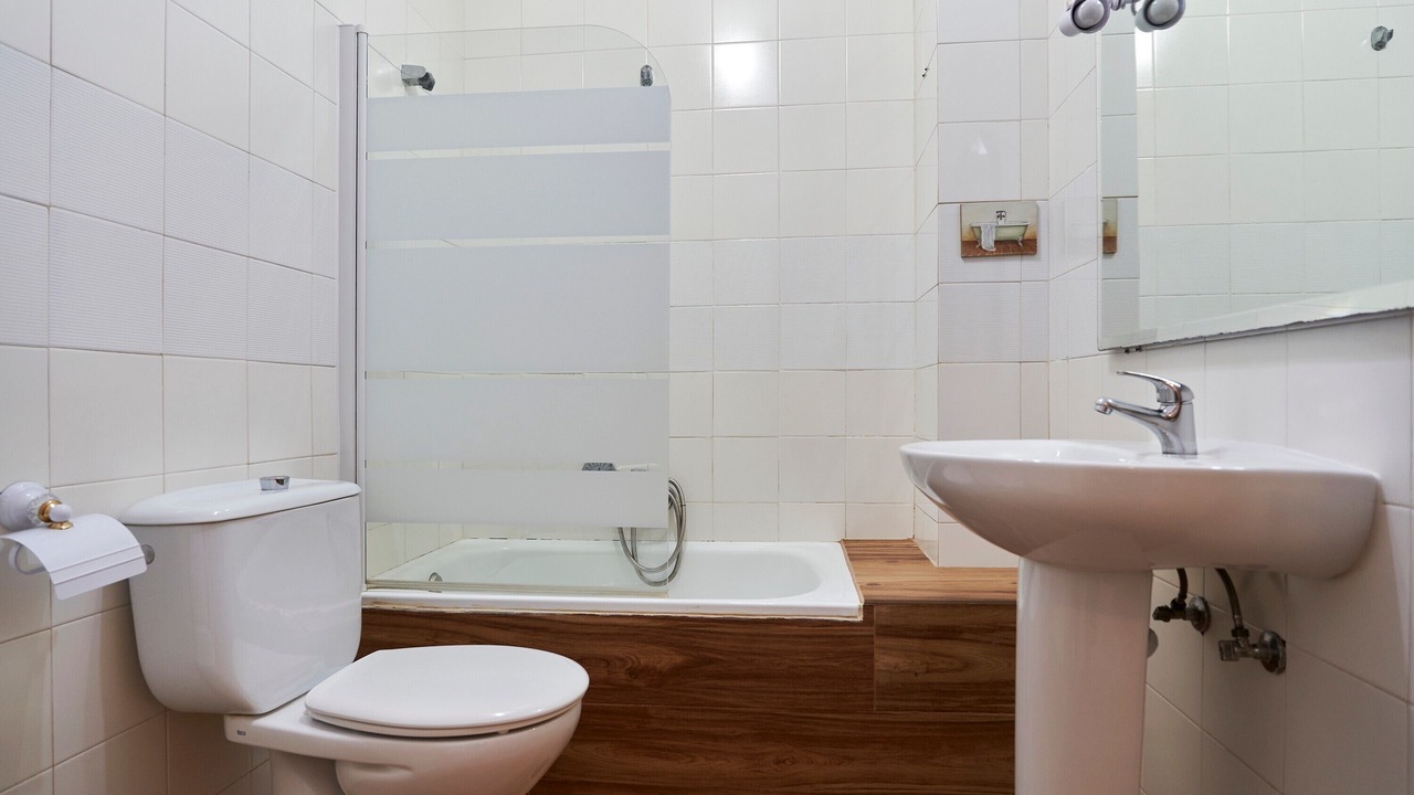Photo of Bathroom in Siles