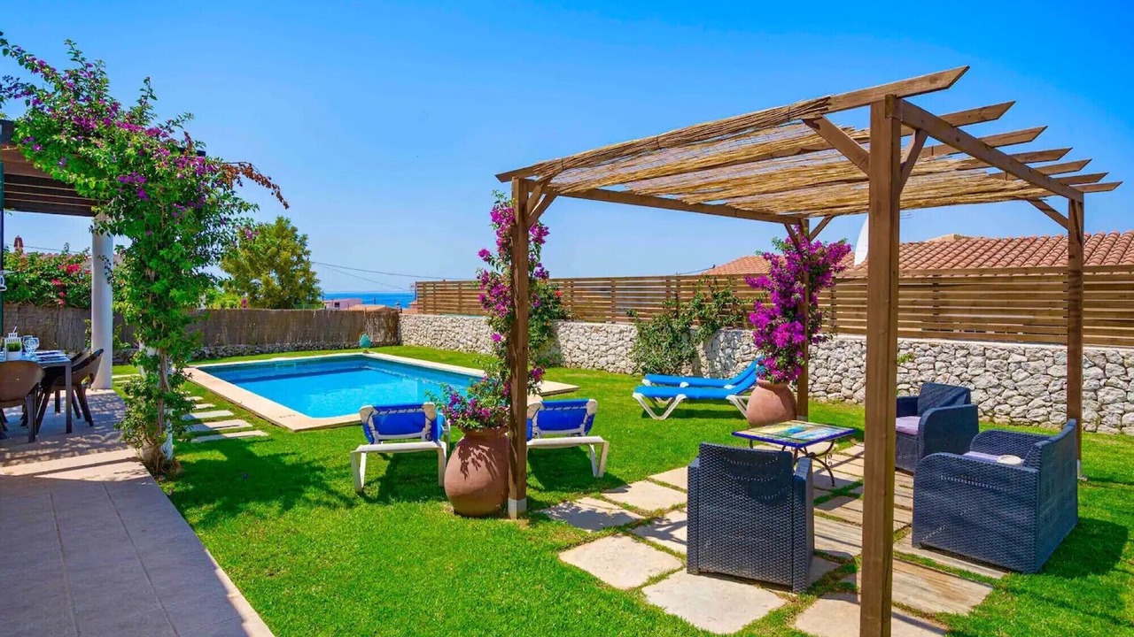 Photo of Outdoor in Cala en Porter