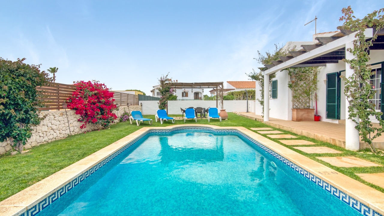 Photo of Outdoor in Cala en Porter