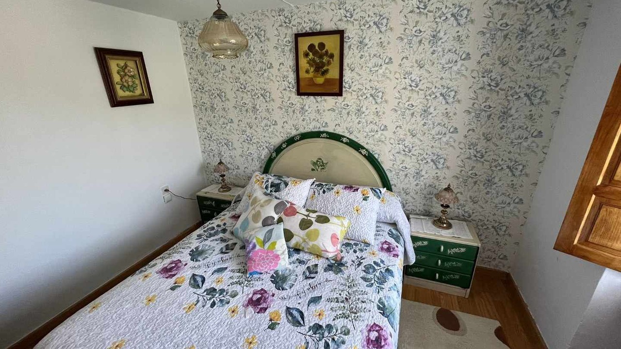 Photo of Bedroom in Noriega