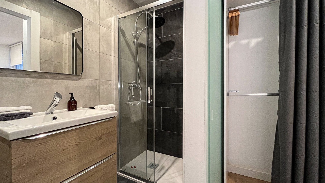 Photo of Bathroom in La Corredoria y Ventanielles
