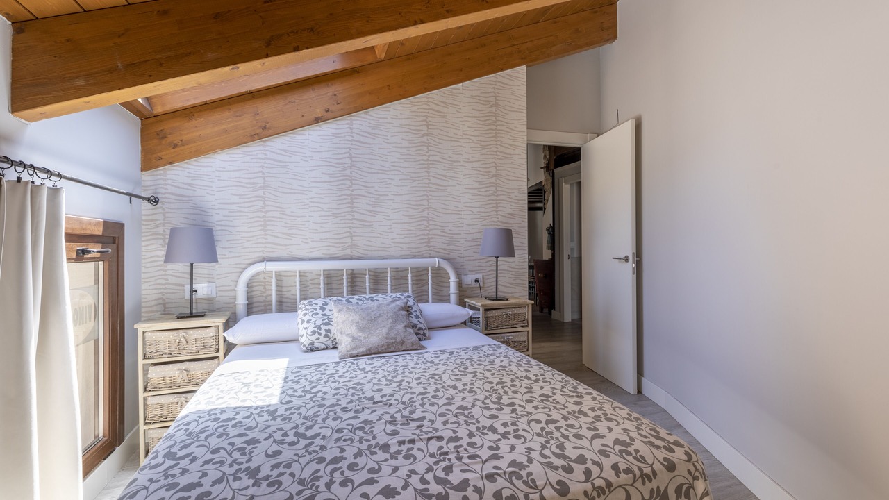 Photo of Bedroom in Adahuesca