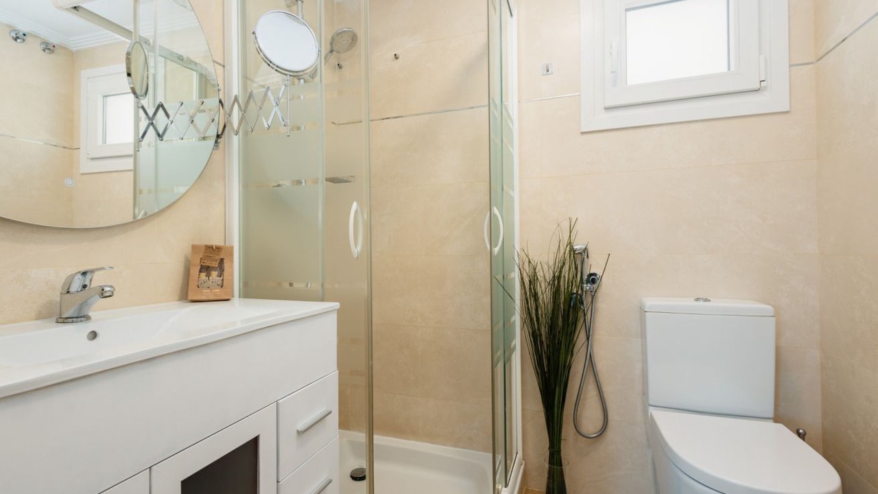 Photo of Bathroom in Poligono Alameda