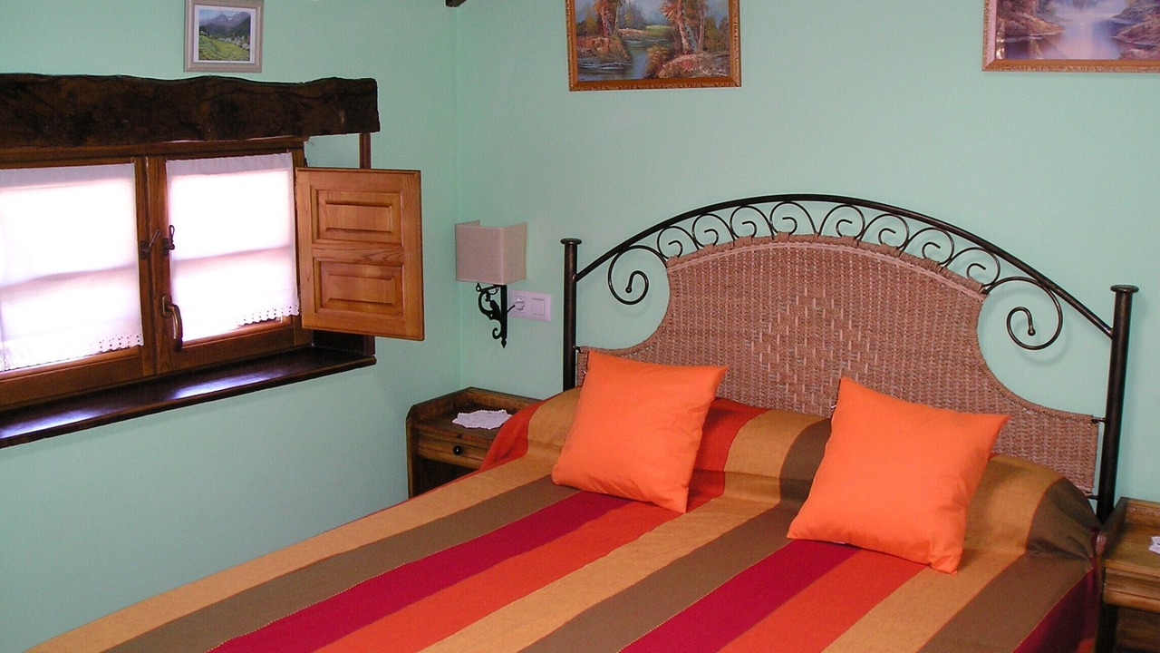 Photo of Bedroom in Potes