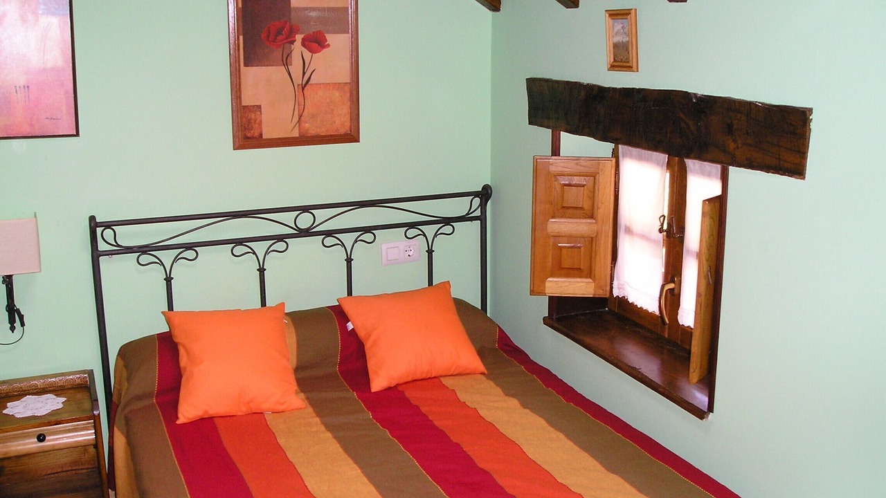 Photo of Bedroom in Potes