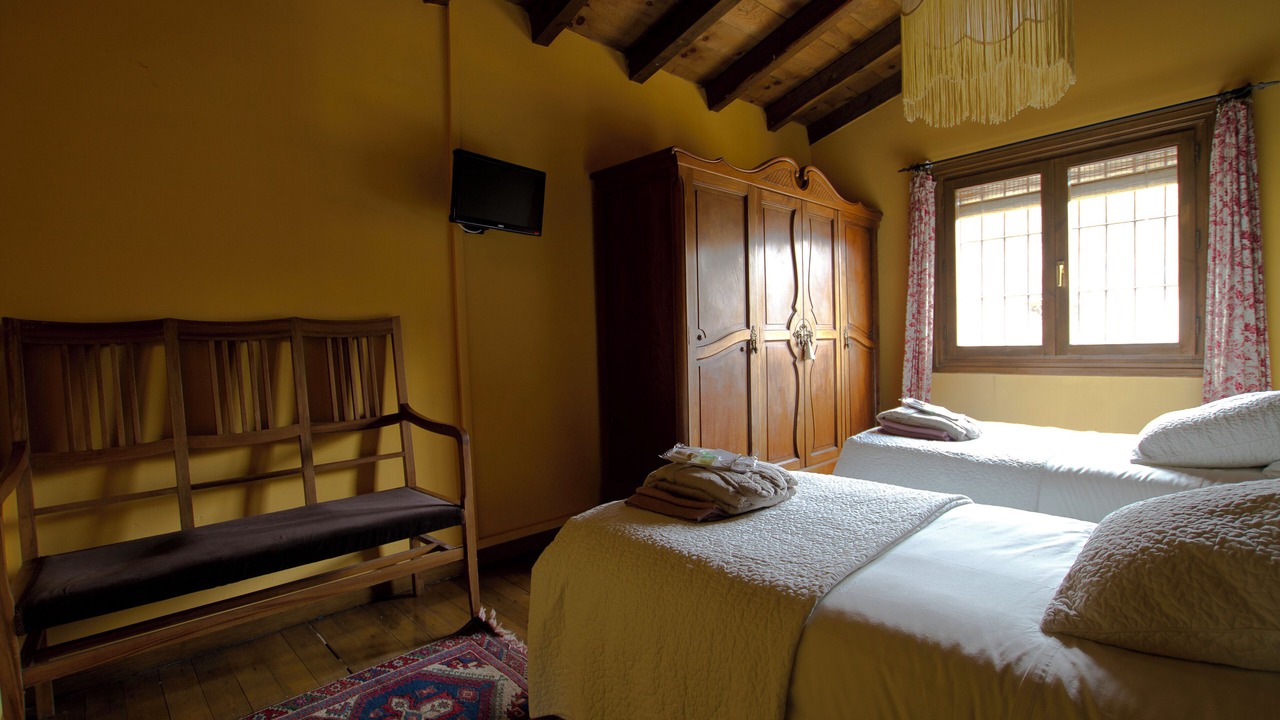 Photo of Bedroom in Munilla