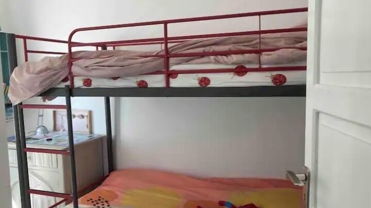 Photo of Bedroom in Roses