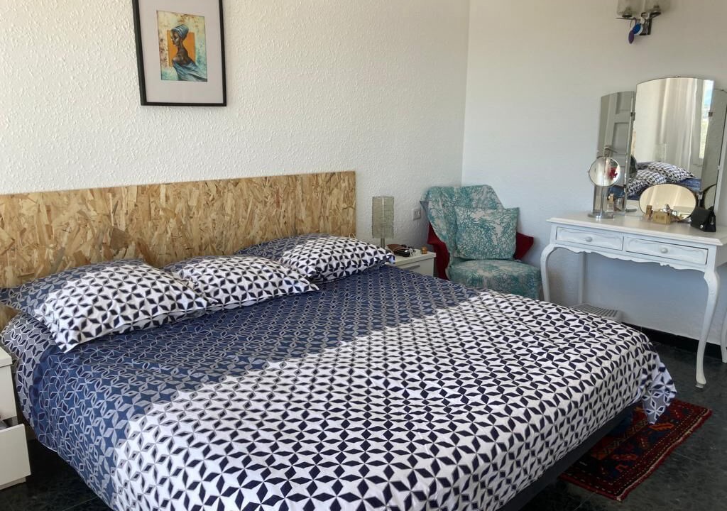 Photo of Bedroom in Roses