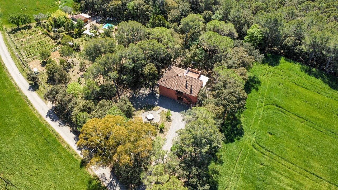 Photo of Outdoor in Riudellots de la Creu