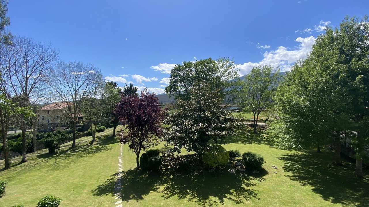 Photo of Outdoor in Andrin