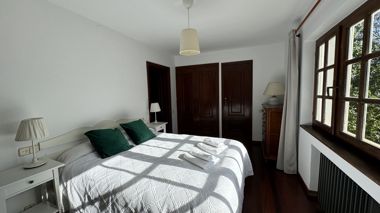 Photo of Bedroom in Andrin