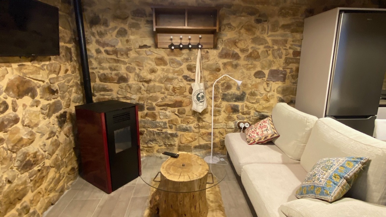 Photo of Livingroom in Cremenes