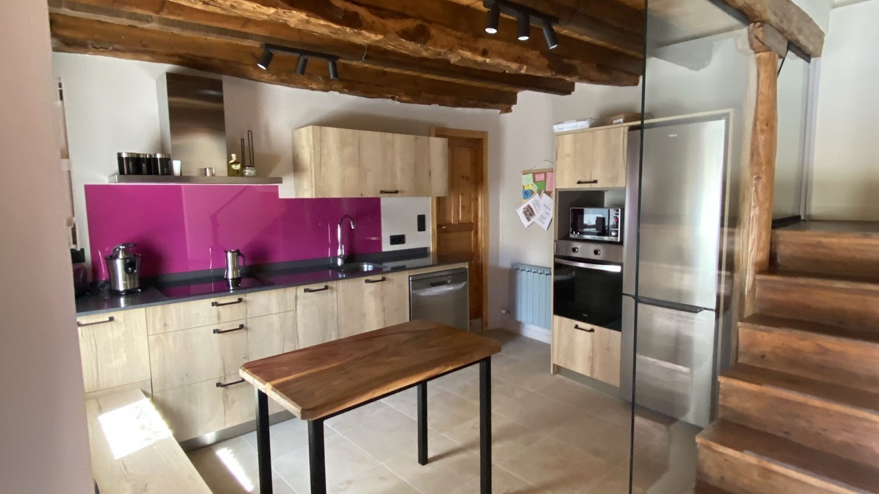 Photo of Kitchen in Cremenes