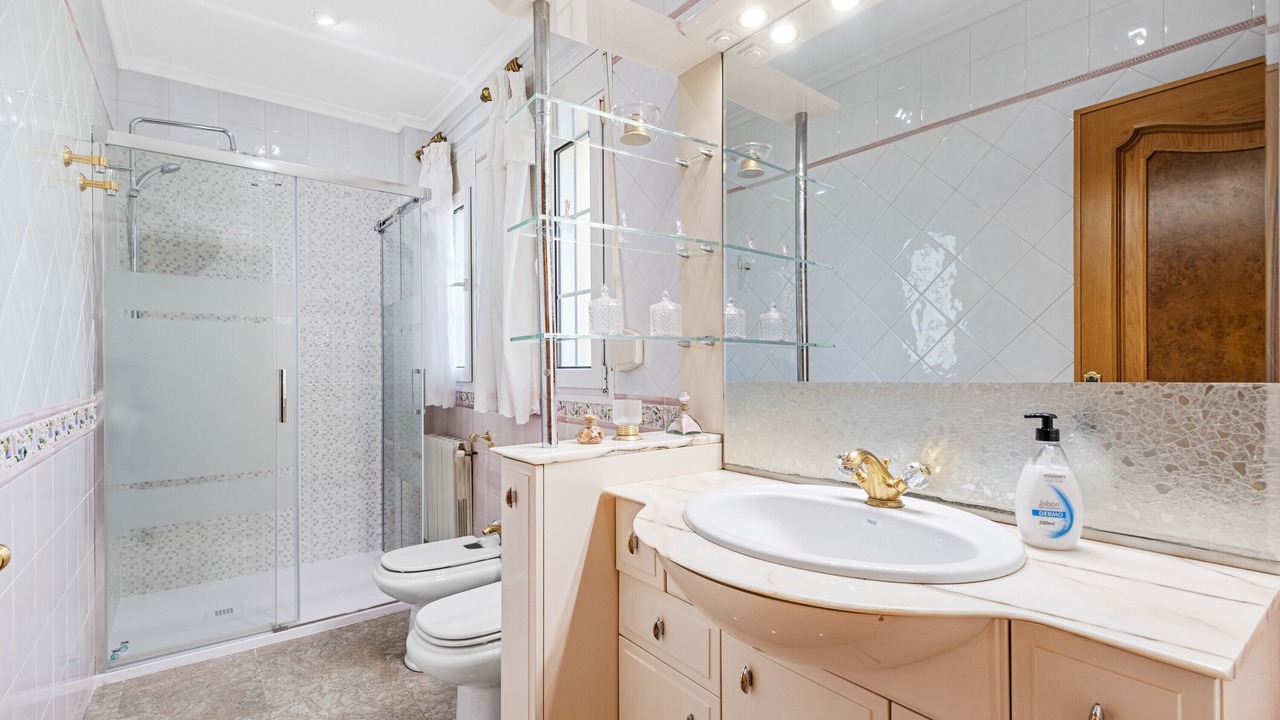 Photo of Bathroom in Elche