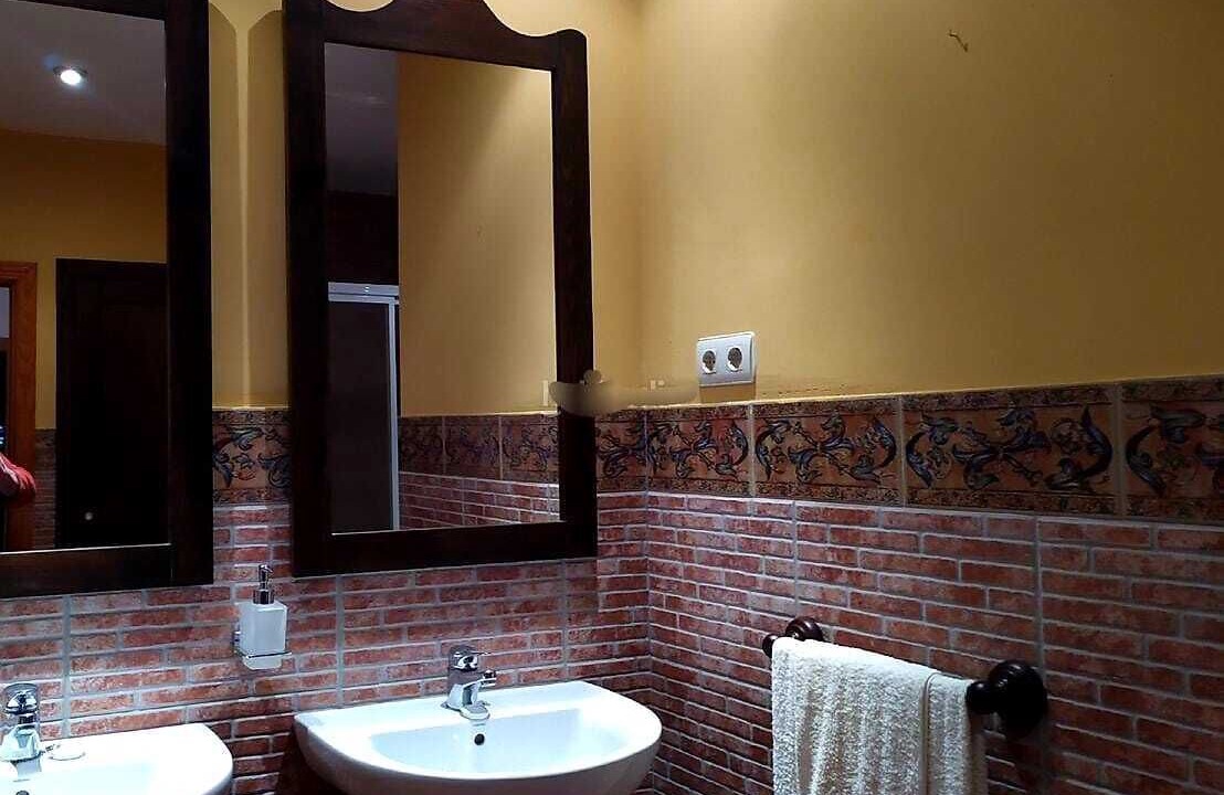 Photo of Bathroom in Los Villares