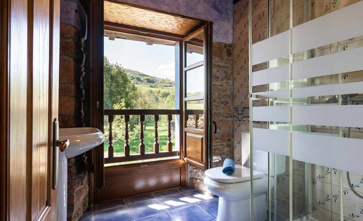 Photo of Bathroom in Cabranes Municipality