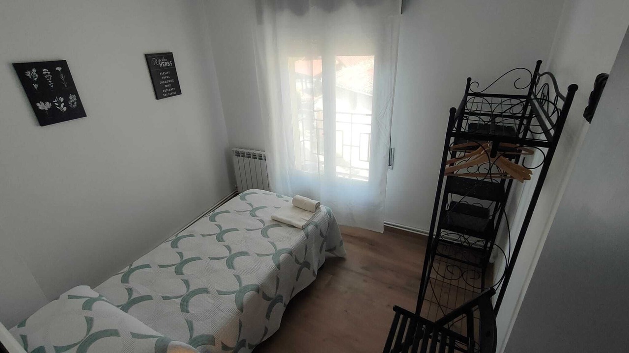Photo of Bedroom in Metauten