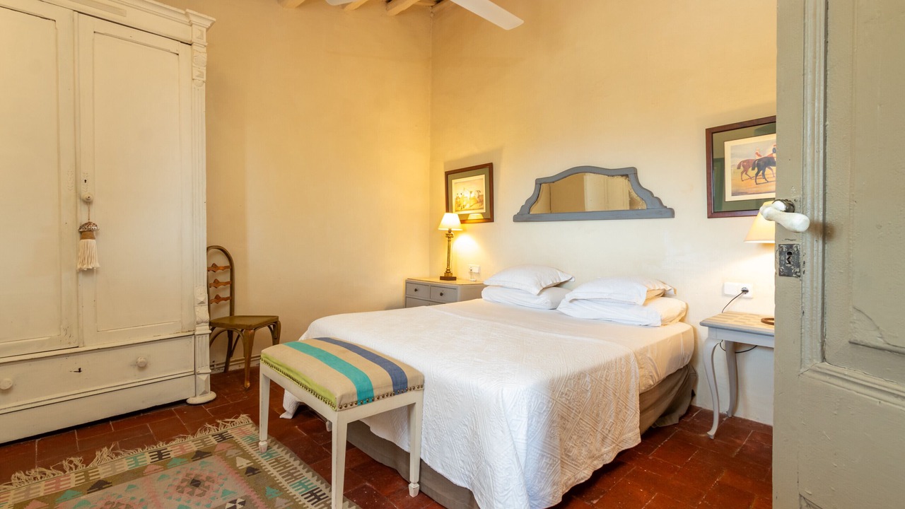 Photo of Bedroom in Pals