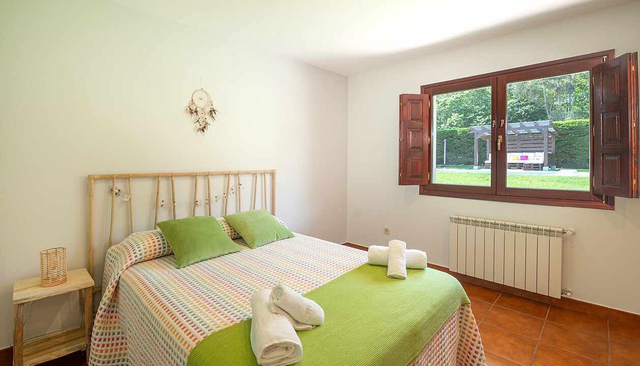Photo of Bedroom in Llanes
