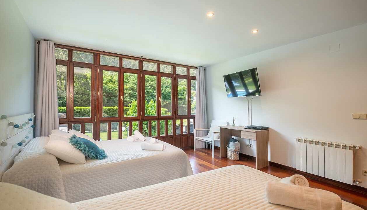 Photo of Bedroom in Llanes