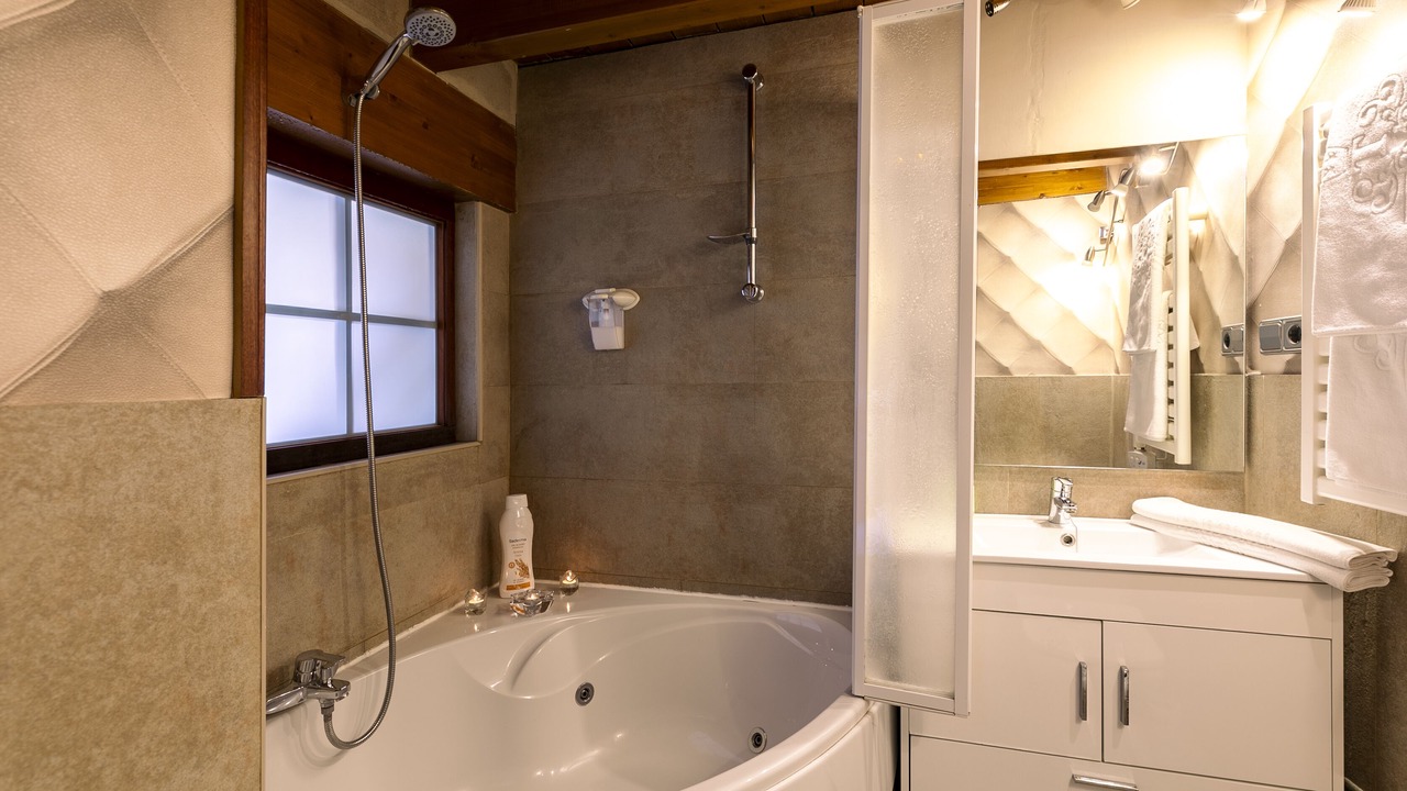 Photo of Bathroom in Adahuesca