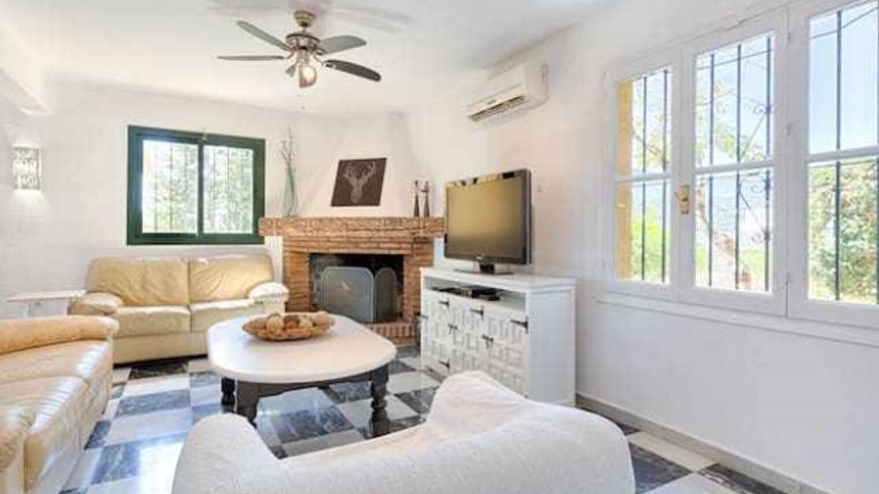Photo of Livingroom in New Golden Mile
