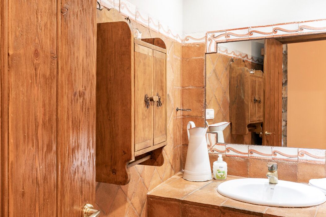 Photo of Bathroom in Adahuesca