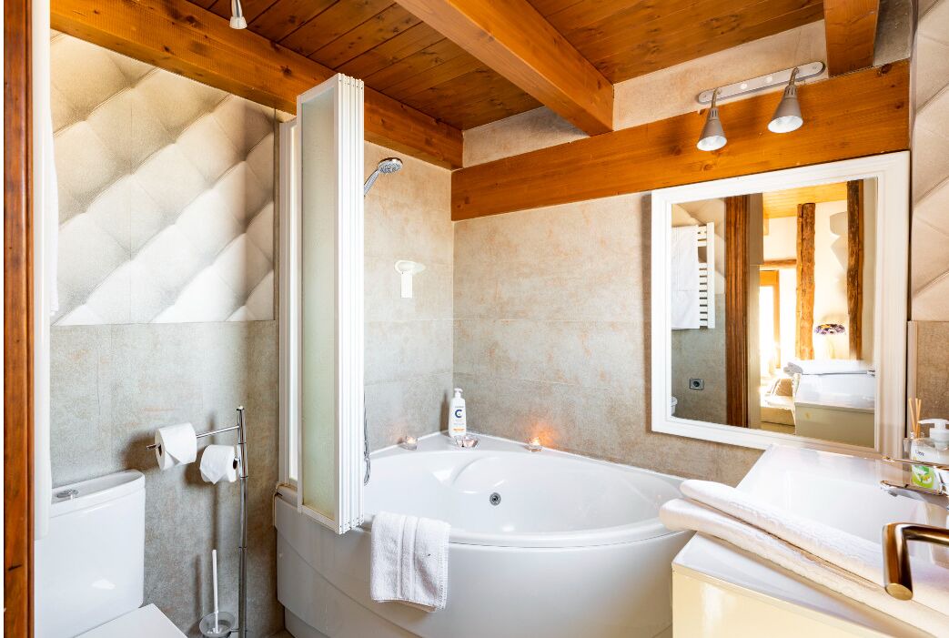 Photo of Bathroom in Adahuesca