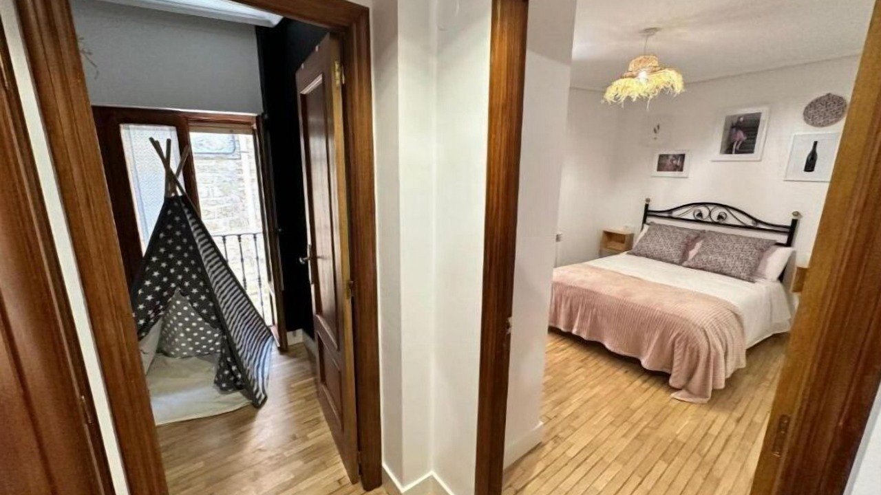 Photo of Bedroom in Laguardia