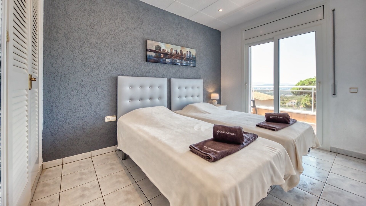 Photo of Bedroom in Lloret de Mar
