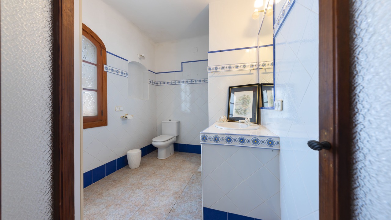 Photo of Bathroom in Banyalbufar