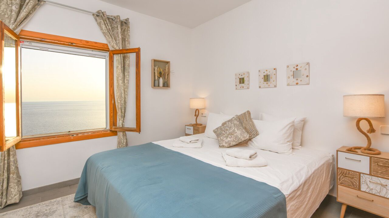 Photo of Bedroom in Banyalbufar