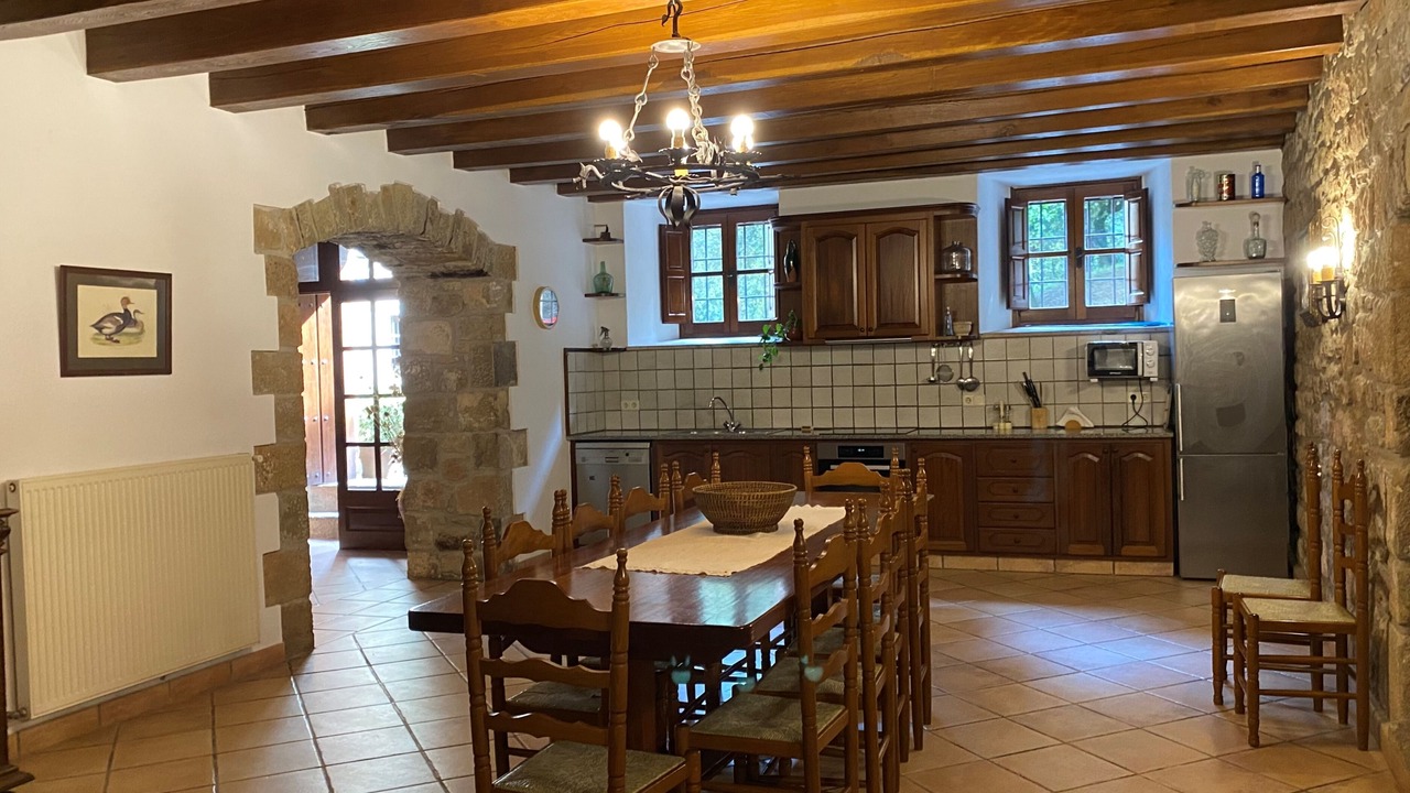 Photo of Kitchen in Camos