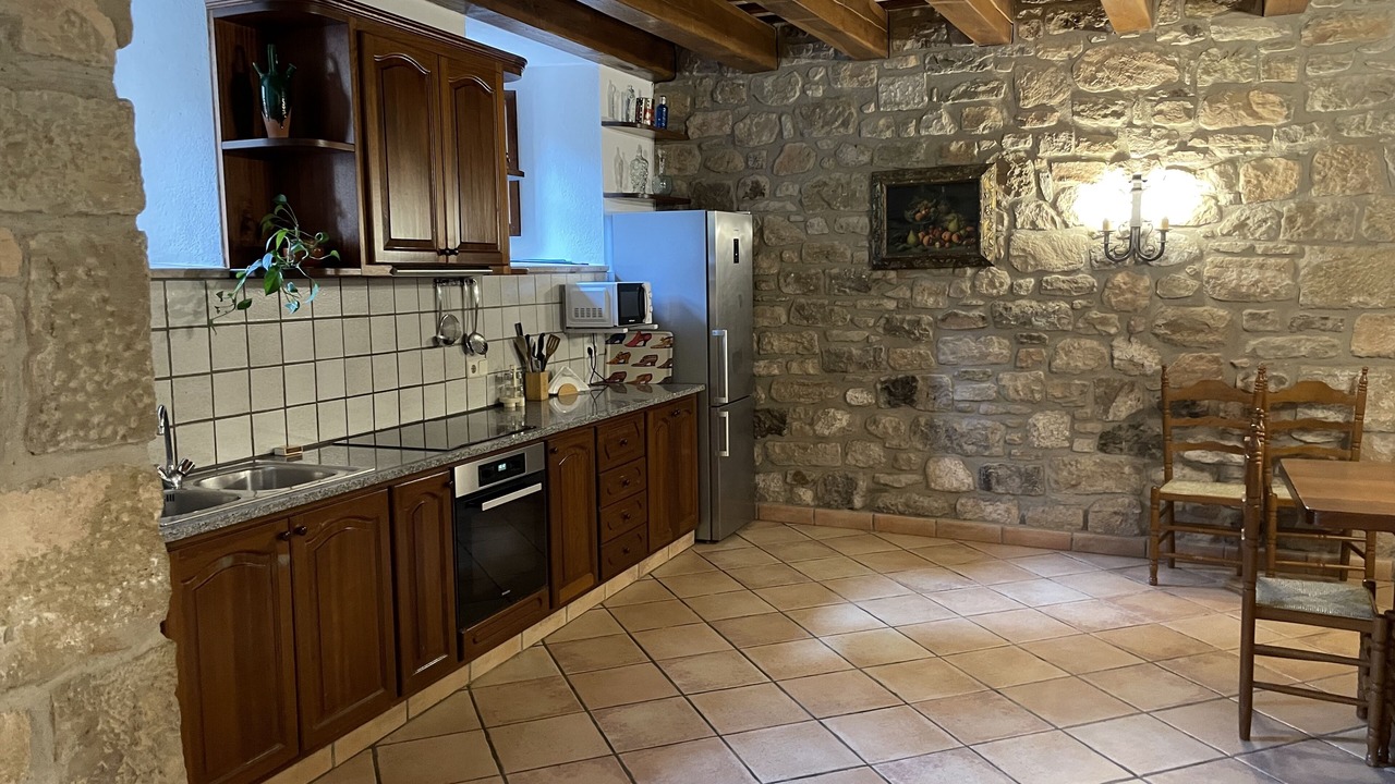 Photo of Kitchen in Camos