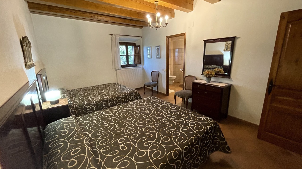 Photo of Bedroom in Camos