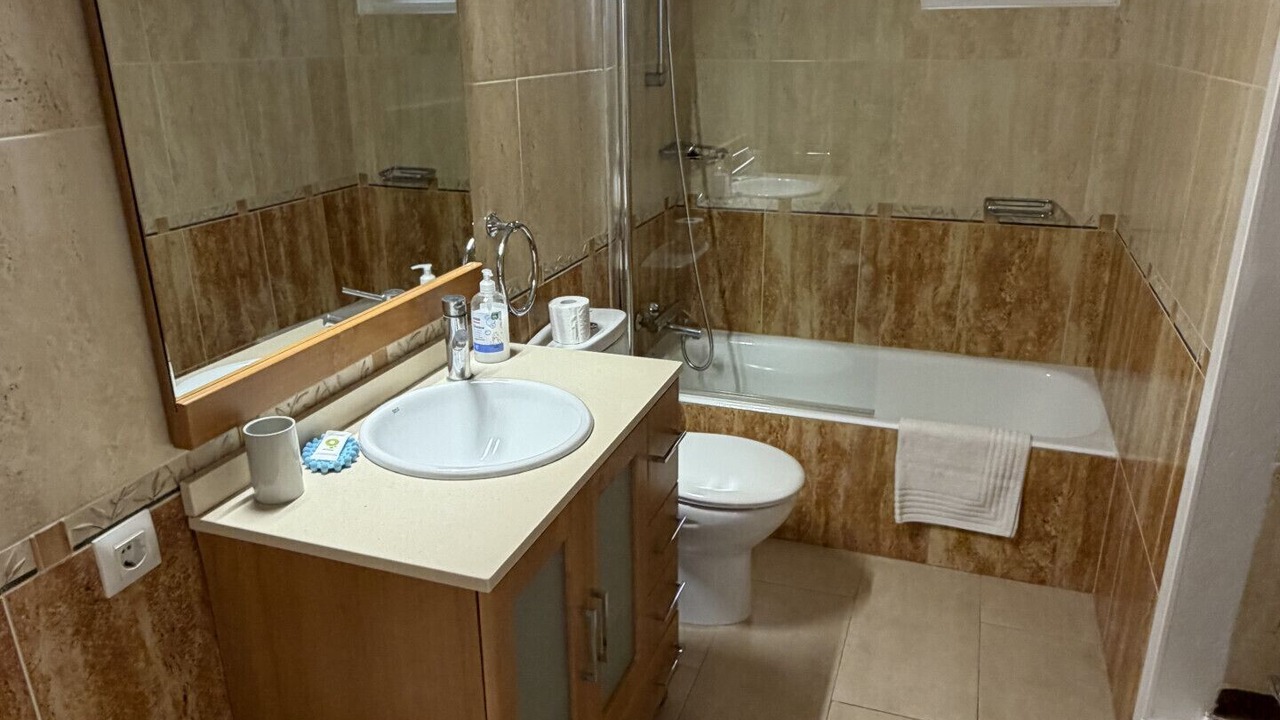 Photo of Bathroom in Serpentona