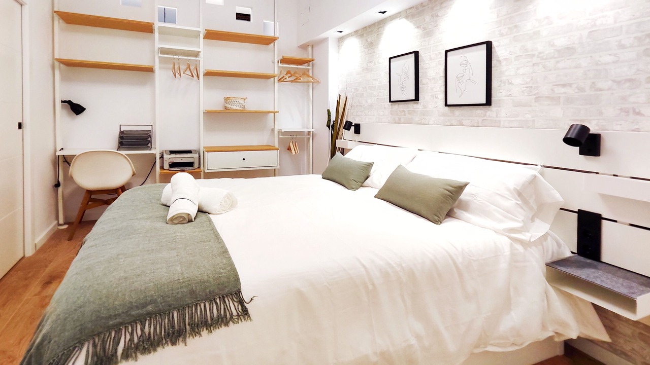 Photo of Bedroom in Terrassa