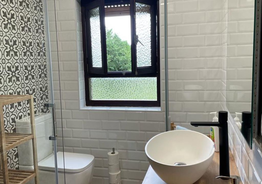 Photo of Bathroom in Riego