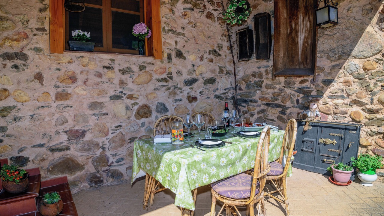Photo of Outdoor in Benllera