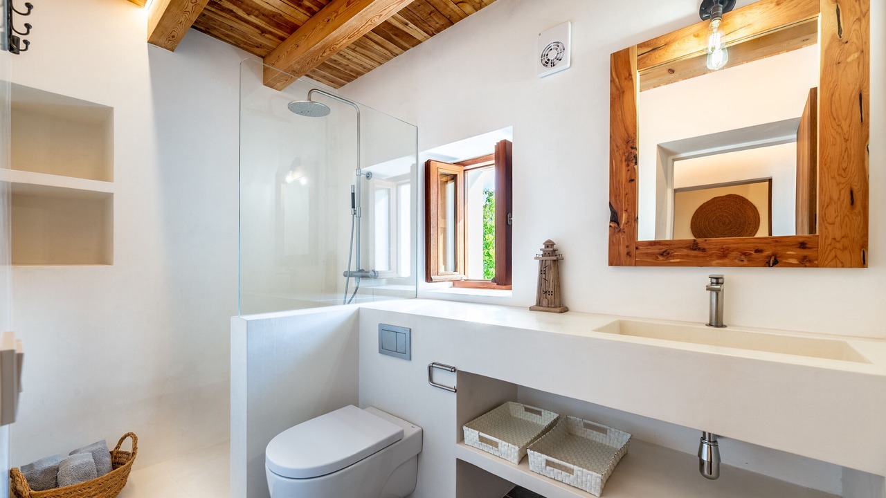 Photo of Bathroom in Pilar de la Mola
