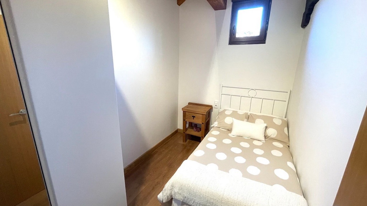 Photo of Bedroom in Aniezo